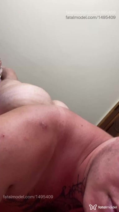 Acompanhante homem com cabelo castanho de olhos mel em Limeira - Martin Madeira