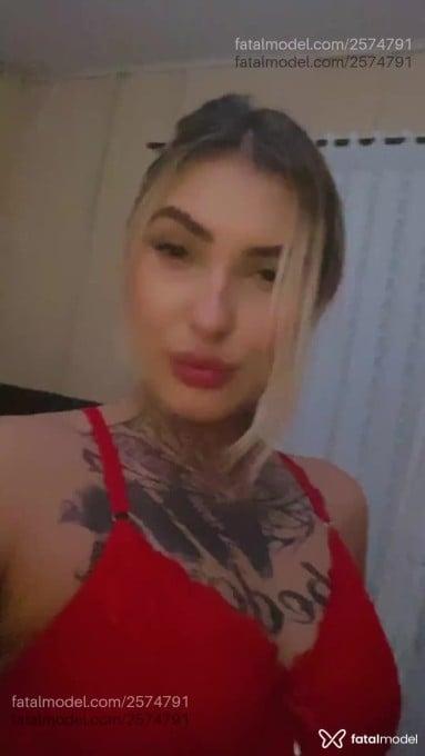 Acompanhante mulher morena (o) de olhos castanhos em Timbó Acompanhante mulher morena (o) de olhos castanhos em Timbó - Fany