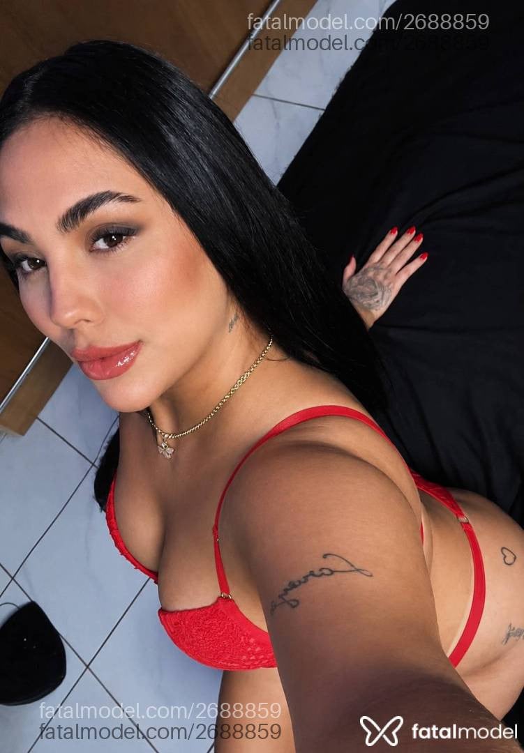 Acompanhante mulher morena (o) de olhos castanhos - Mirelly Garcia