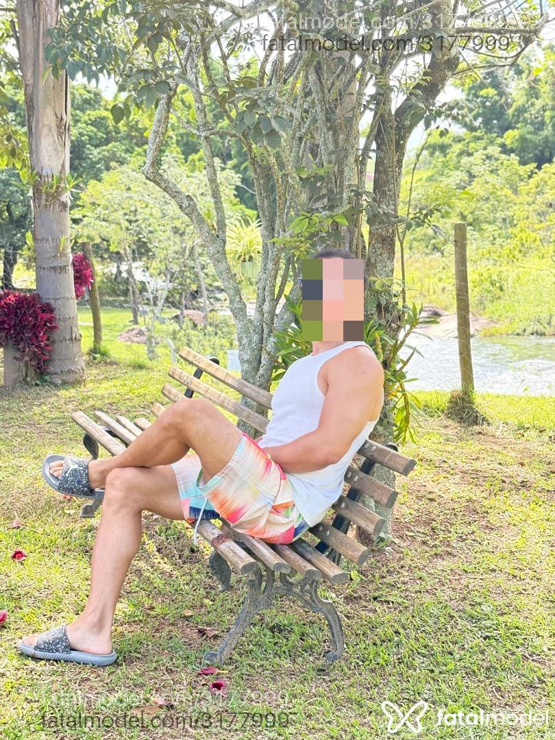 Acompanhante homem com cabelo castanho de olhos pretos em São Paulo - Goulartka