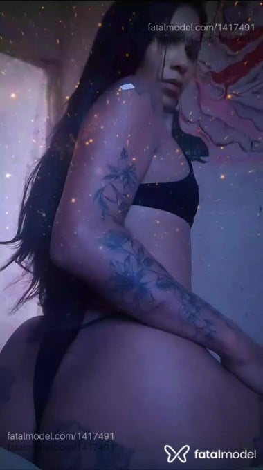 Acompanhante homem trans com cabelo castanho de olhos castanhos em Santarém Acompanhante homem trans com cabelo castanho de olhos castanhos em Santarém - More tattooada TRA