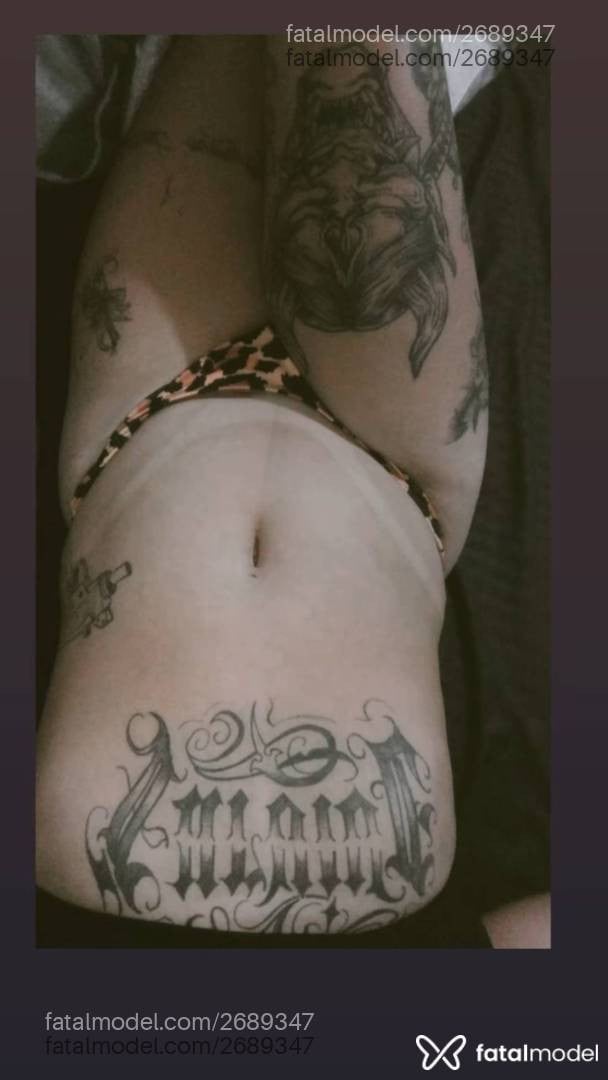Acompanhante mulher morena (o) de olhos castanhos - Victoria Kalifa