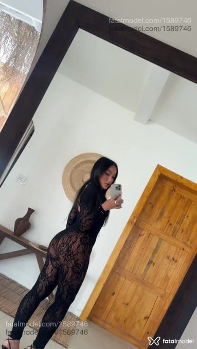 Acompanhante mulher morena (o) de olhos pretos em Belo Horizonte Acompanhante mulher morena (o) de olhos pretos em Belo Horizonte - Jade Ferraz