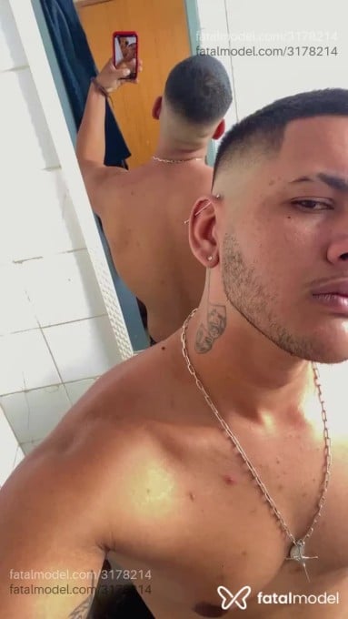 Acompanhante homem morena (o) de olhos castanhos em Campos dos Goytacazes - Mendes