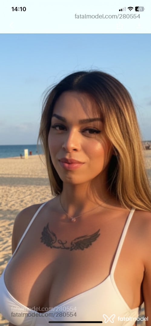 Acompanhante mulher trans loira (o) de olhos castanhos em Osvaldo Cruz Acompanhante mulher trans loira (o) de olhos castanhos em Osvaldo Cruz - Luanna Rocha