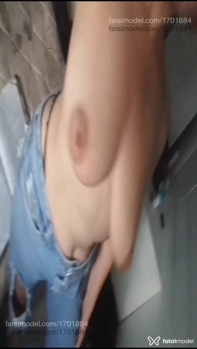 Acompanhante mulher loira (o) de olhos castanhos em Passo Fundo - Gabi