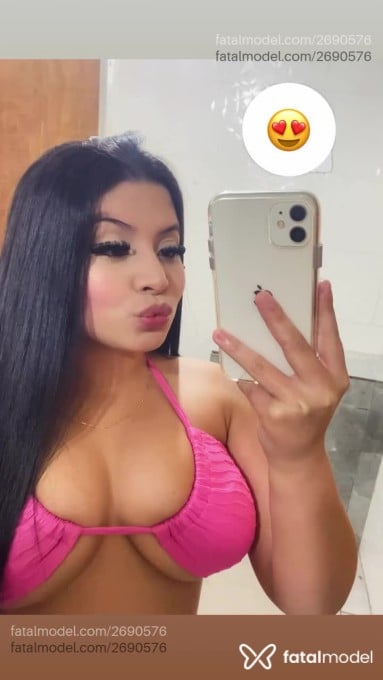 Acompanhante mulher morena (o) de olhos pretos em Parobé Acompanhante mulher morena (o) de olhos pretos em Parobé - Mavie Sophia
