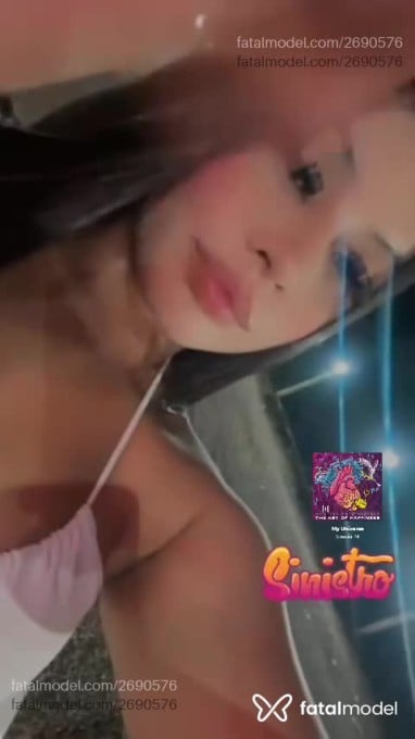 Acompanhante mulher morena (o) de olhos pretos em Parobé Acompanhante mulher morena (o) de olhos pretos em Parobé - Mavie Sophia