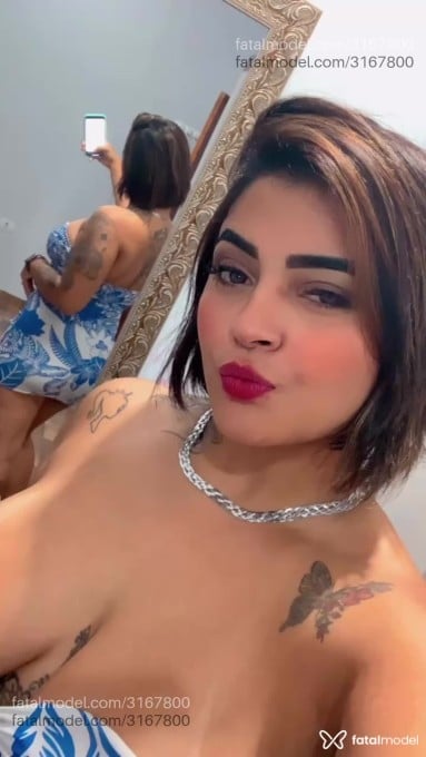 Acompanhante mulher com cabelo castanho de olhos castanhos em Umuarama Acompanhante mulher com cabelo castanho de olhos castanhos em Umuarama - Isadora