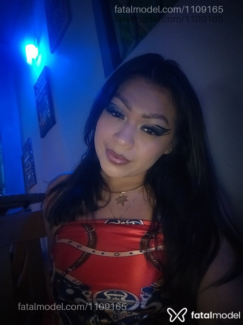 Acompanhante mulher morena (o) de olhos castanhos em Marília - Mariane Oliveira