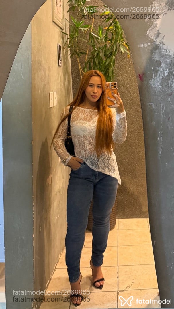 Acompanhante mulher ruiva (o) de olhos castanhos em Petrolina Acompanhante mulher ruiva (o) de olhos castanhos em Petrolina - Virgínia