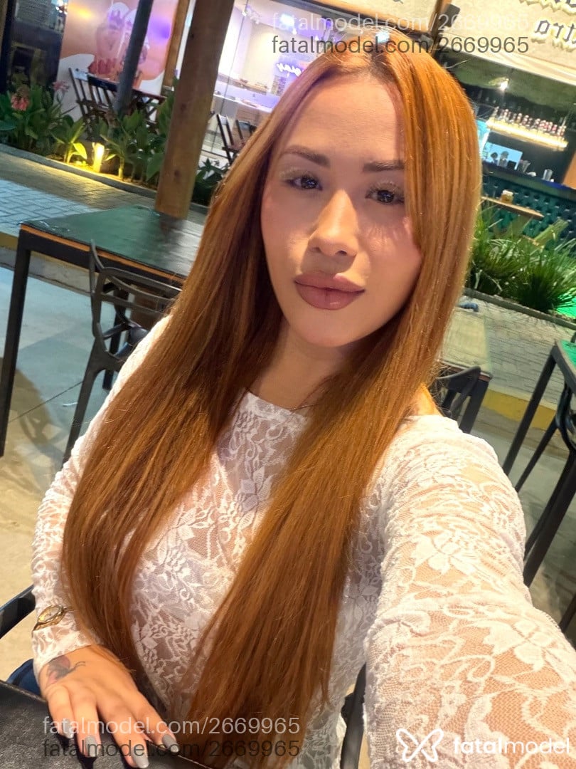 Acompanhante mulher ruiva (o) de olhos castanhos em Petrolina Acompanhante mulher ruiva (o) de olhos castanhos em Petrolina - Virgínia
