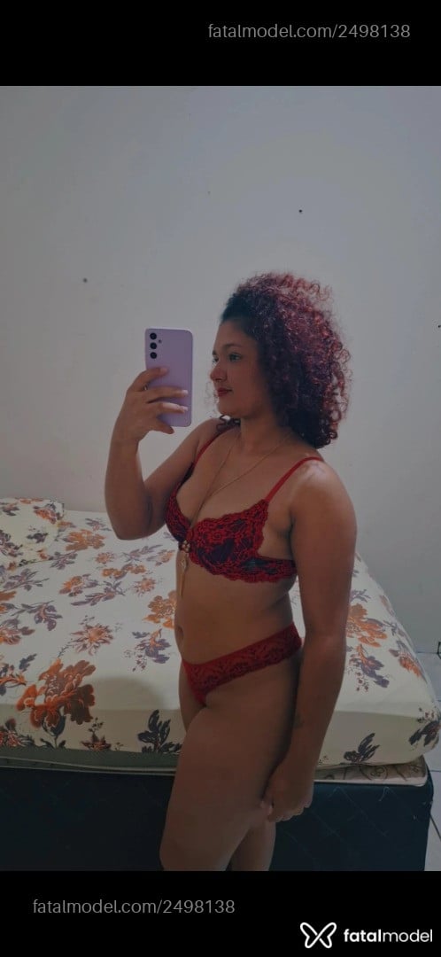 Acompanhante mulher ruiva (o) de olhos castanhos em Rio Verde - Gabrielly