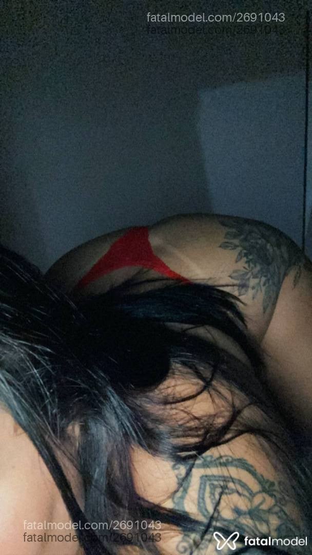 Acompanhante mulher morena (o) de olhos castanhos - Beatriz Garcia