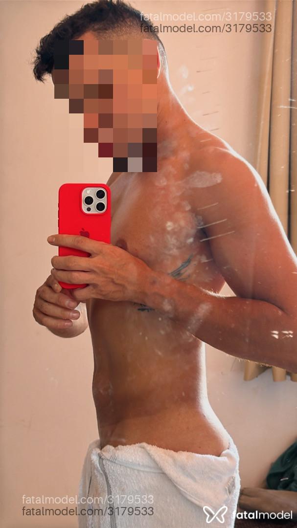 Acompanhante homem com cabelo castanho de olhos castanhos em Fortaleza - Pedro Zeltzer