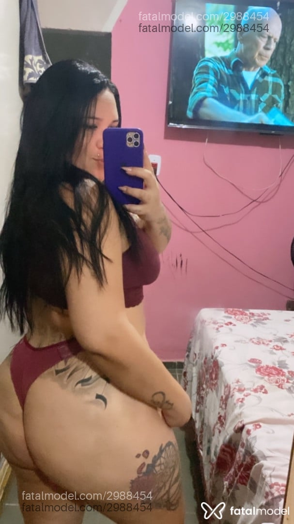 Acompanhante mulher morena (o) de olhos mel em João Pessoa - Brisalinda