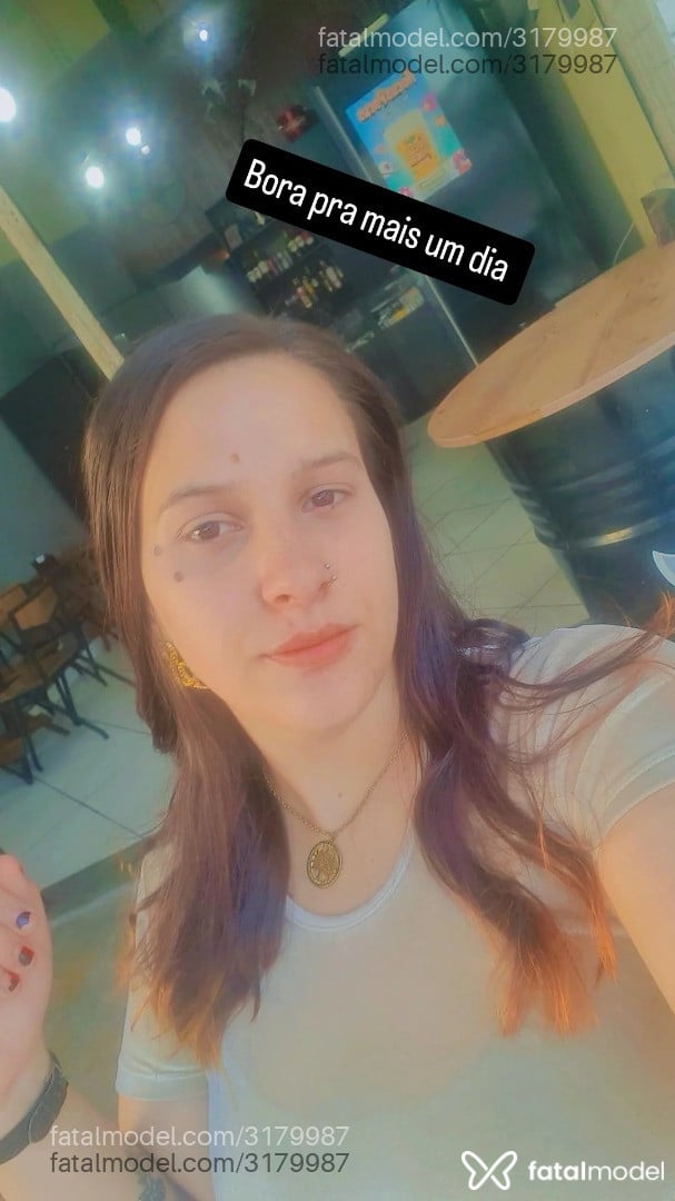 Acompanhante mulher com cabelo castanho de olhos castanhos em Rio de Janeiro - Laura