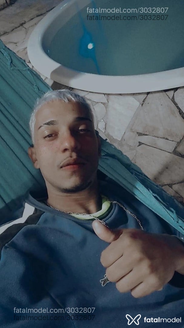 Acompanhante homem loira (o) de olhos pretos em Taubaté - Matheus Cariok