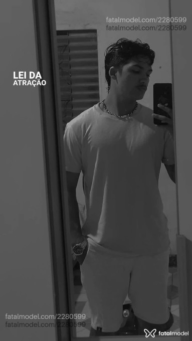 Acompanhante homem morena (o) de olhos castanhos em Tucumã - Diego