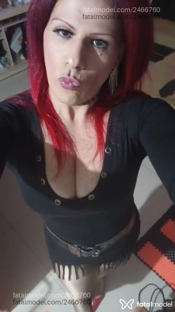 Acompanhante mulher trans ruiva (o) de olhos castanhos em Fazenda Rio Grande - Sabrina Parlatore