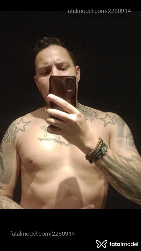 Acompanhante homem morena (o) de olhos verdes em Gramado Acompanhante homem morena (o) de olhos verdes em Gramado - Thiago Volk