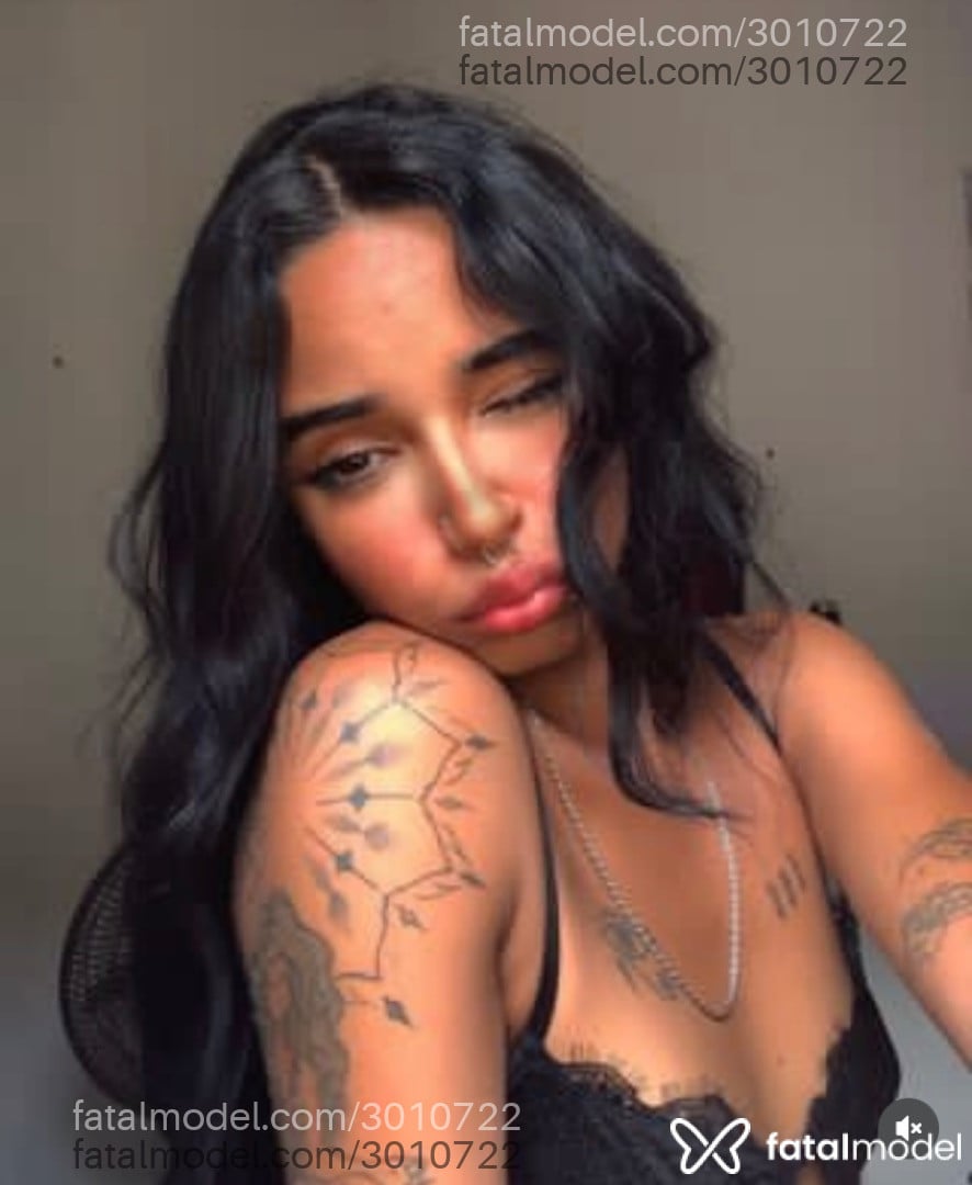 Acompanhante mulher trans morena (o) de olhos pretos em Sertãozinho - Samy