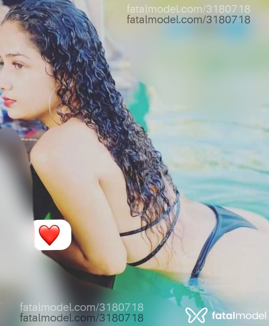 Acompanhante mulher com cabelo castanho de olhos castanhos - Milly Alvez