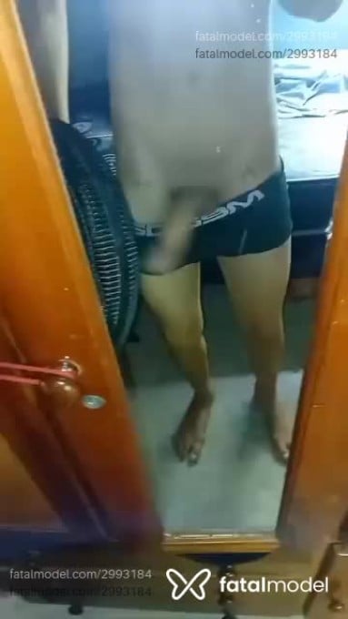 Acompanhante homem com cabelo castanho de olhos castanhos em Ananindeua Acompanhante homem com cabelo castanho de olhos castanhos em Ananindeua - Tevinho