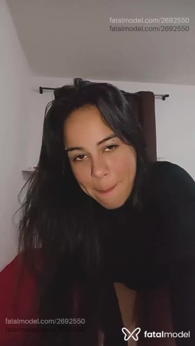 Acompanhante mulher morena (o) de olhos pretos - Bruna Acompanhante mulher morena (o) de olhos pretos - Bruna