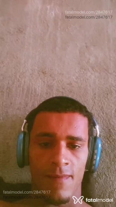 Acompanhante homem morena (o) de olhos pretos em Belo Horizonte - Negote