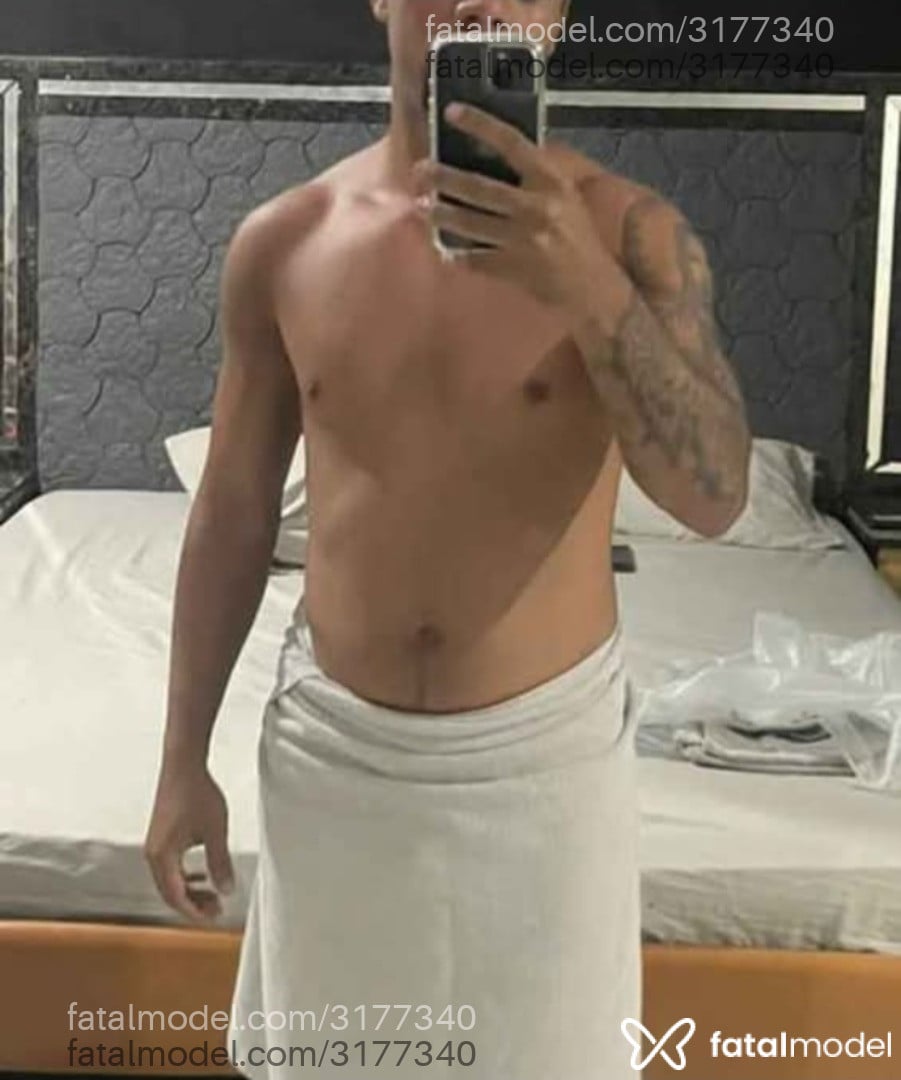 Acompanhante homem morena (o) de olhos castanhos em Rio de Janeiro - Matheus