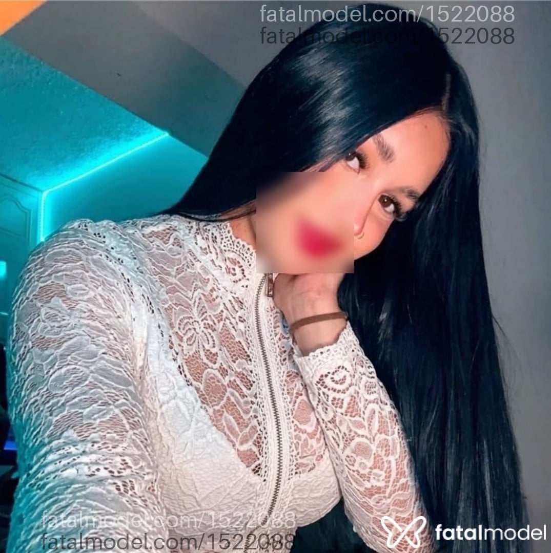 Acompanhante mulher morena (o) de olhos castanhos - Gabriella Acompanhante mulher morena (o) de olhos castanhos - Gabriella
