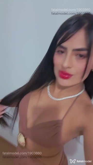 Acompanhante mulher com cabelo castanho de olhos castanhos em Curitiba - Gaby Lopez