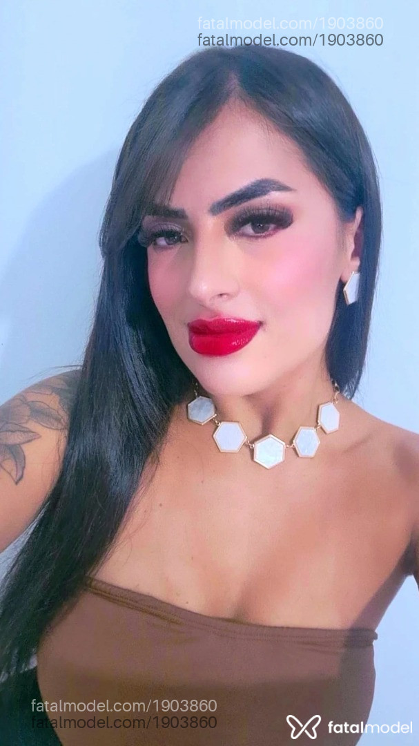 Acompanhante mulher com cabelo castanho de olhos castanhos em Curitiba - Gaby Lopez