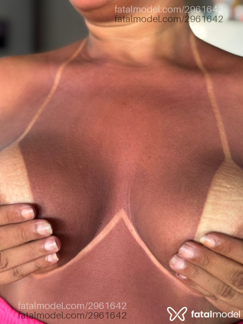 Acompanhante mulher loira (o) de olhos castanhos em Uberaba - Flavia