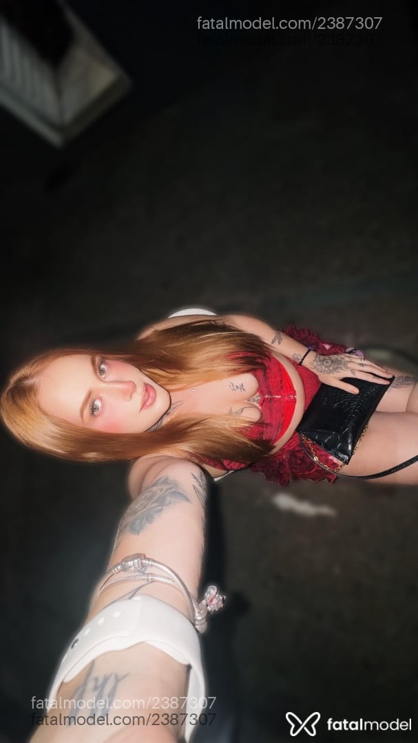 Acompanhante mulher ruiva (o) de olhos verdes em Ribeirão Preto - Lua Gabriela