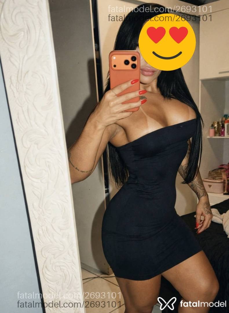 Acompanhante mulher morena (o) de olhos pretos - Thaina