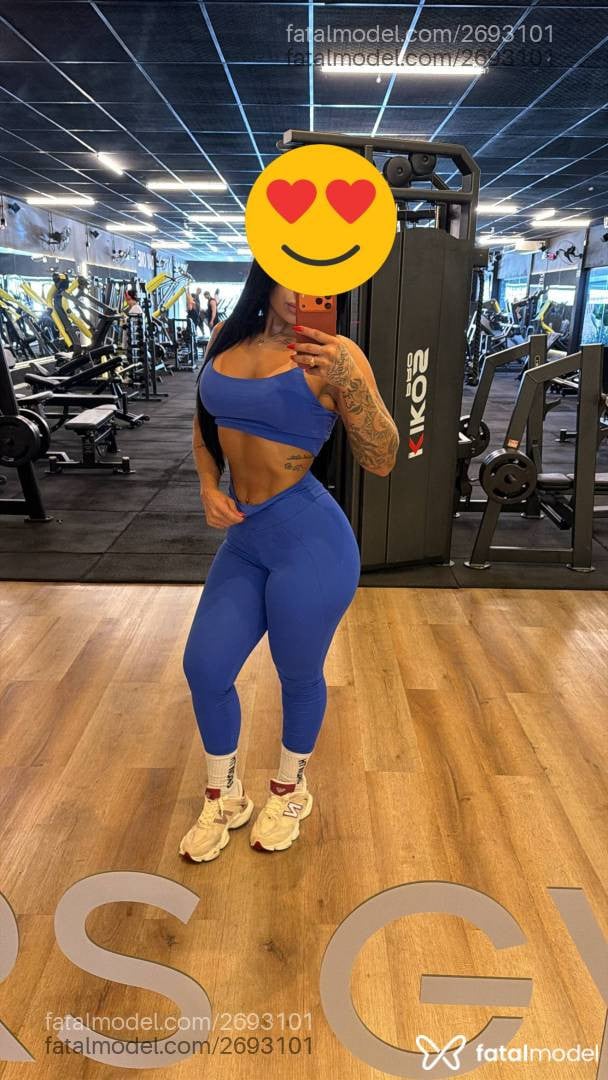 Acompanhante mulher morena (o) de olhos pretos - Thaina