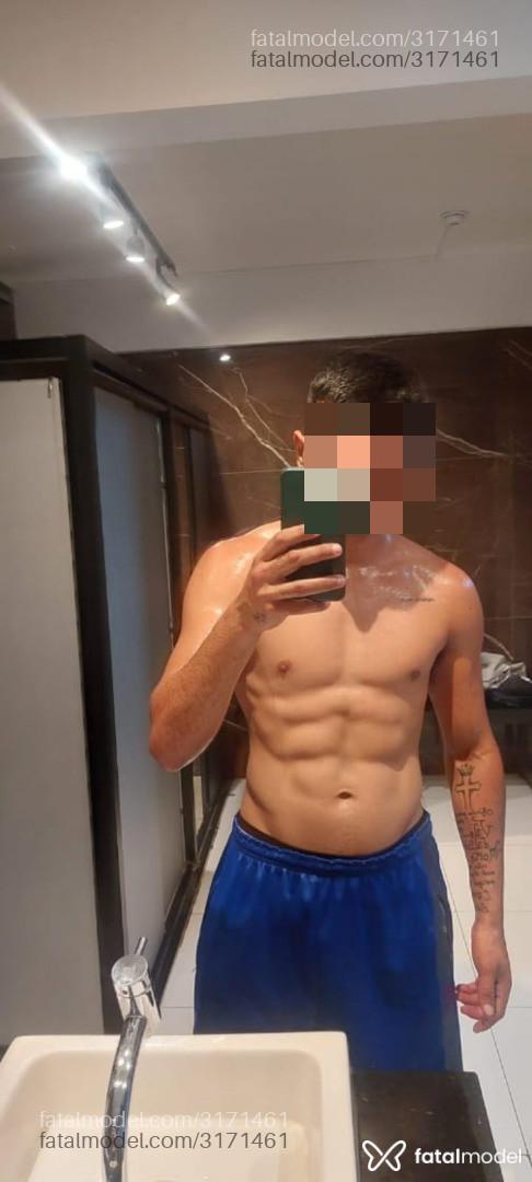 Acompanhante homem morena (o) de olhos pretos em Florianópolis - Vinicius