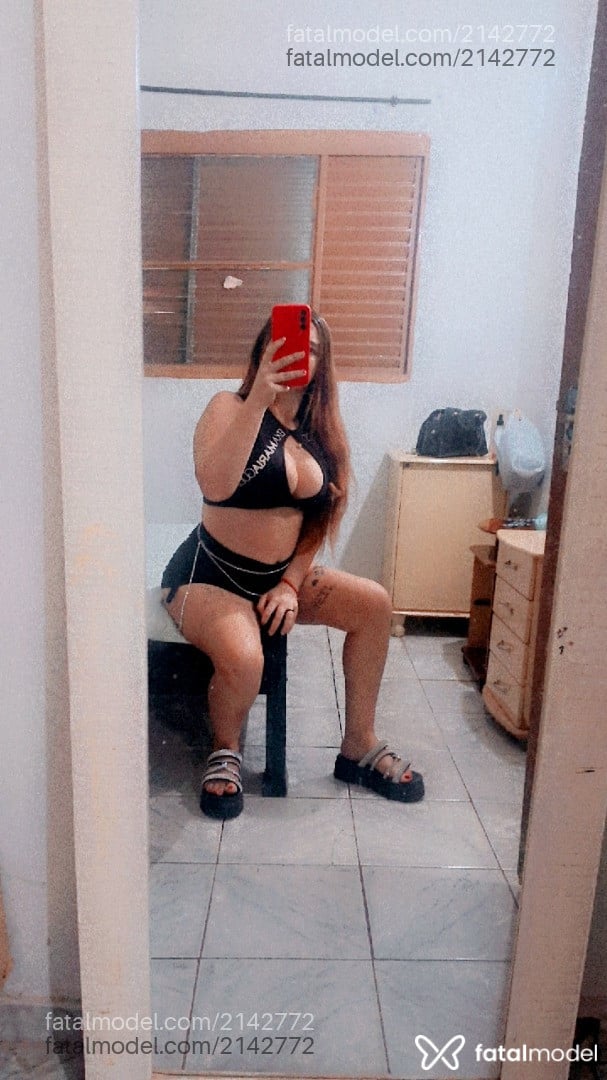 Acompanhante mulher ruiva (o) de olhos castanhos em Campinas - Giih