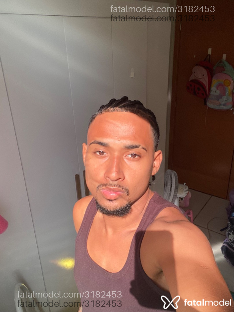 Acompanhante homem morena (o) de olhos castanhos em Rio de Janeiro - Wl Robert