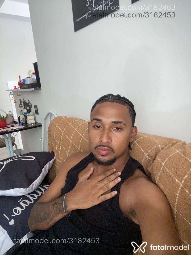 Acompanhante homem morena (o) de olhos castanhos em Rio de Janeiro - Wl Robert