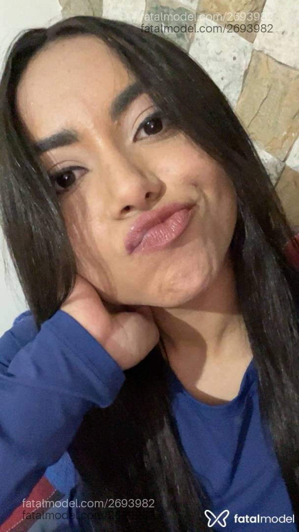 Acompanhante mulher morena (o) de olhos castanhos - Ana Júlia