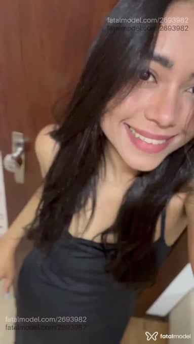 Acompanhante mulher morena (o) de olhos castanhos - Ana Júlia