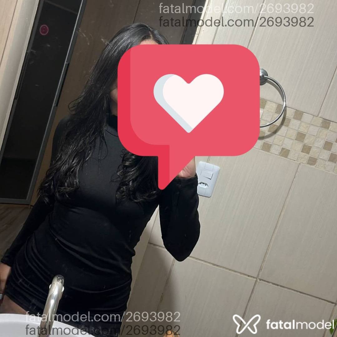 Acompanhante mulher morena (o) de olhos castanhos - Ana Júlia
