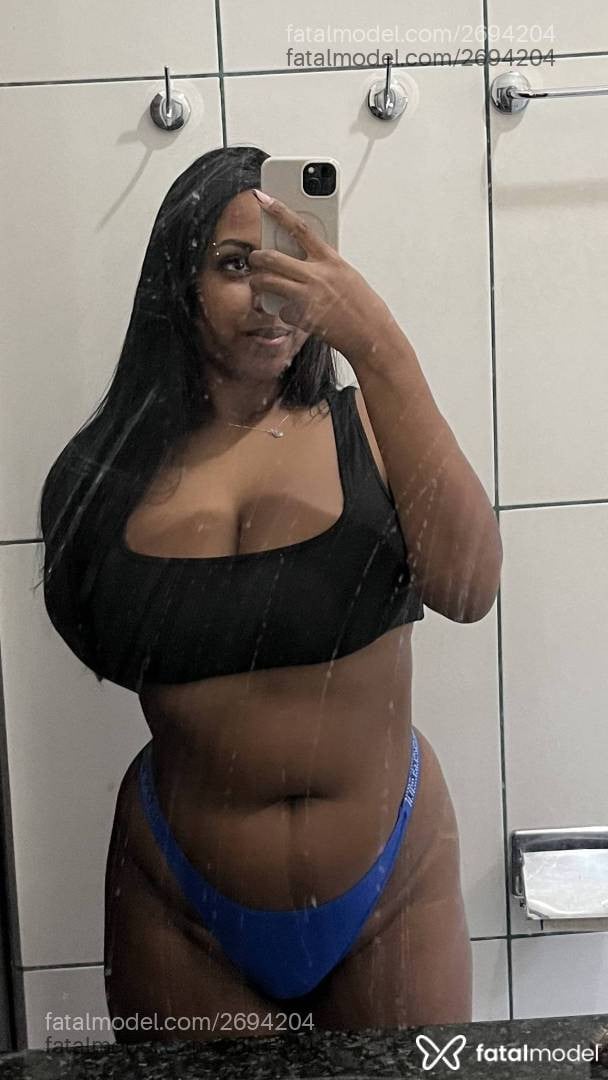 Acompanhante mulher morena (o) de olhos pretos em Varginha - Layla