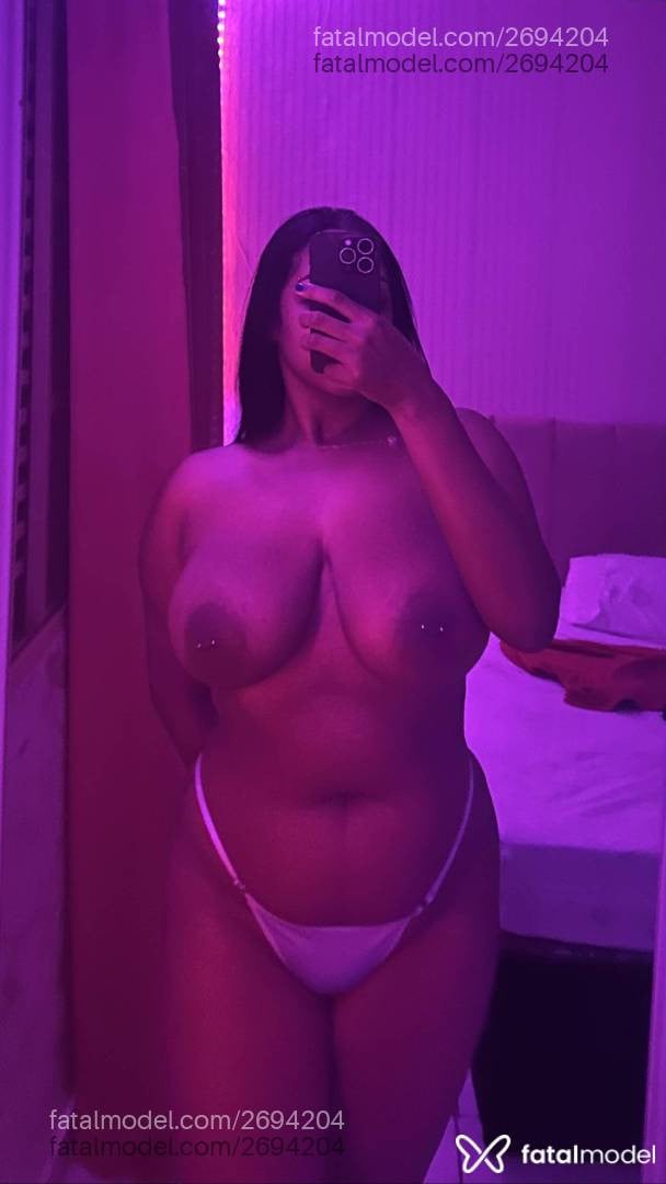Acompanhante mulher morena (o) de olhos pretos em Varginha - Layla