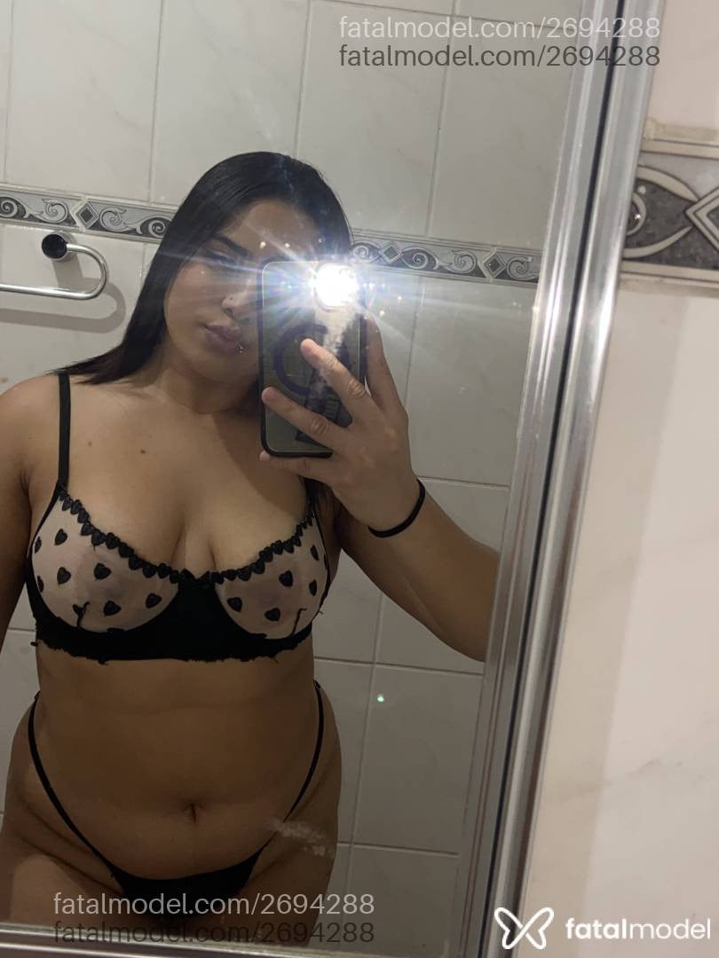 Acompanhante mulher morena (o) de olhos castanhos em Rio de Janeiro - Júlia