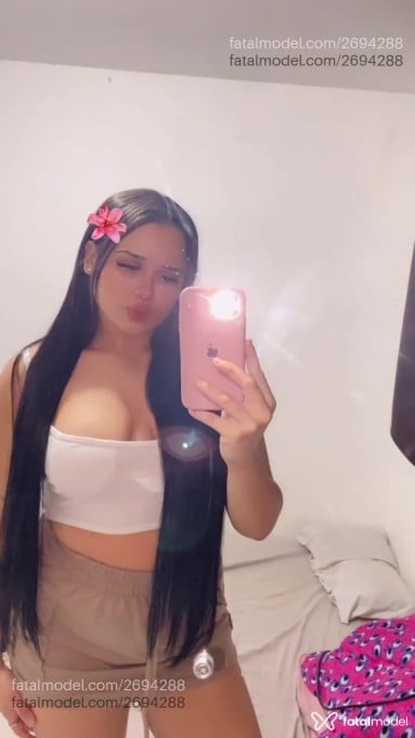 Acompanhante mulher morena (o) de olhos castanhos em Rio de Janeiro - Júlia