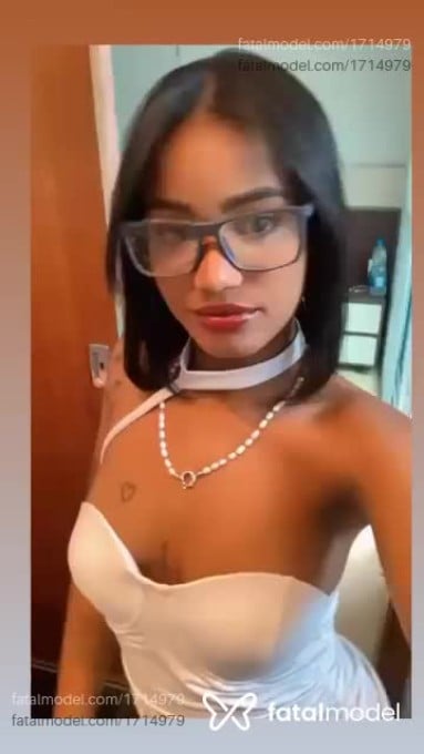 Acompanhante mulher morena (o) de olhos pretos em Conceição do Mato Dentro Acompanhante mulher morena (o) de olhos pretos em Conceição do Mato Dentro - Milly